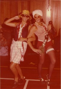 1976schooldance2